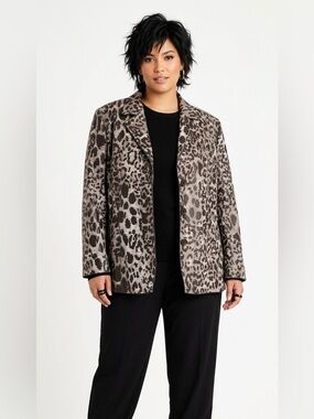 Animal Print Long sleeved wool oversized Jacket/Blazer Size 15/16 BARBARA LEBEK